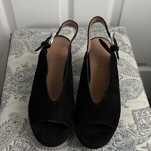 Aerosoles block heel black suede sandals